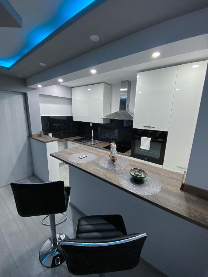Apartment Carpe Diem Κόπερ Εξωτερικό φωτογραφία