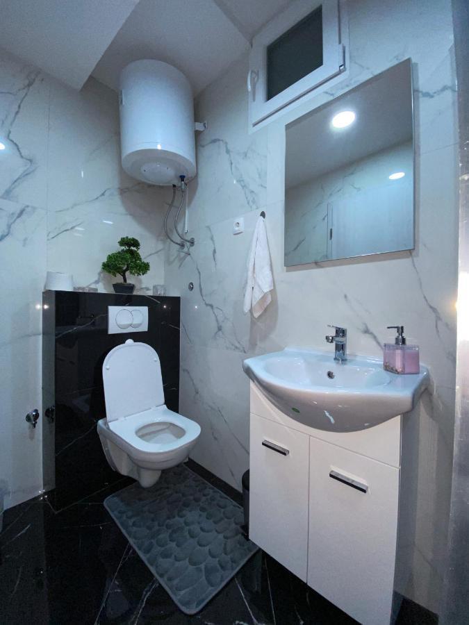 Apartment Carpe Diem Κόπερ Εξωτερικό φωτογραφία
